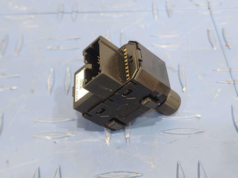 2018 Subaru Forester Door Switch Front