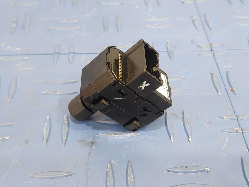2018 Subaru Forester Door Switch Front