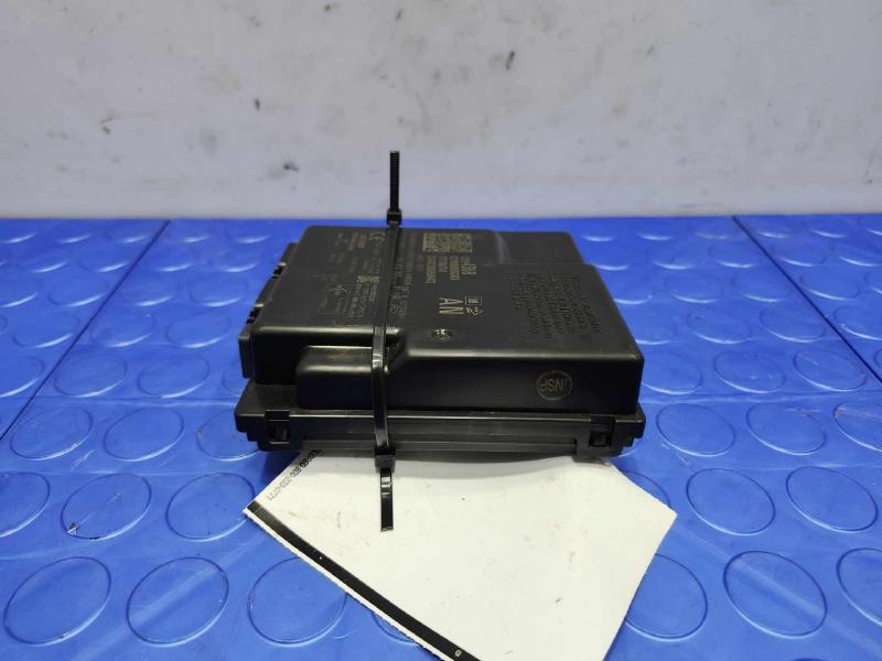 2014 Cadillac CTS Sedan Keyless Entry Control Module Genuine OEM 13594368