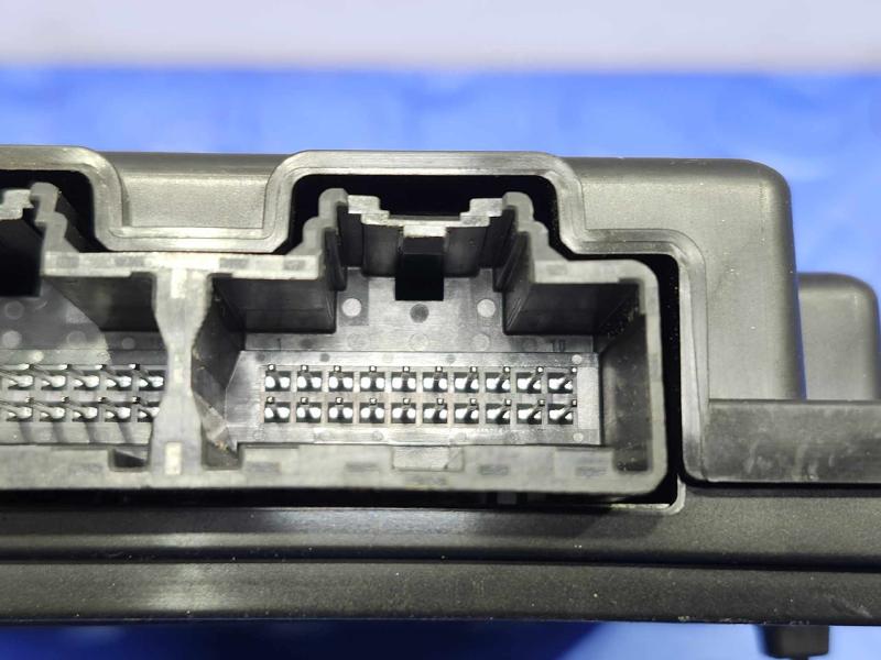 2014 Cadillac CTS Sedan Keyless Entry Control Module Genuine OEM 13594368
