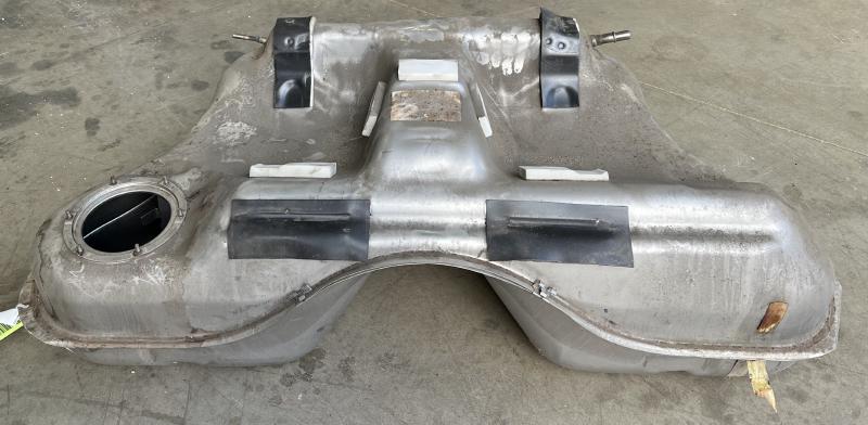2007 2008 Jaguar XKR Fuel Tank Gas Tank Assembly OEM C2P8273