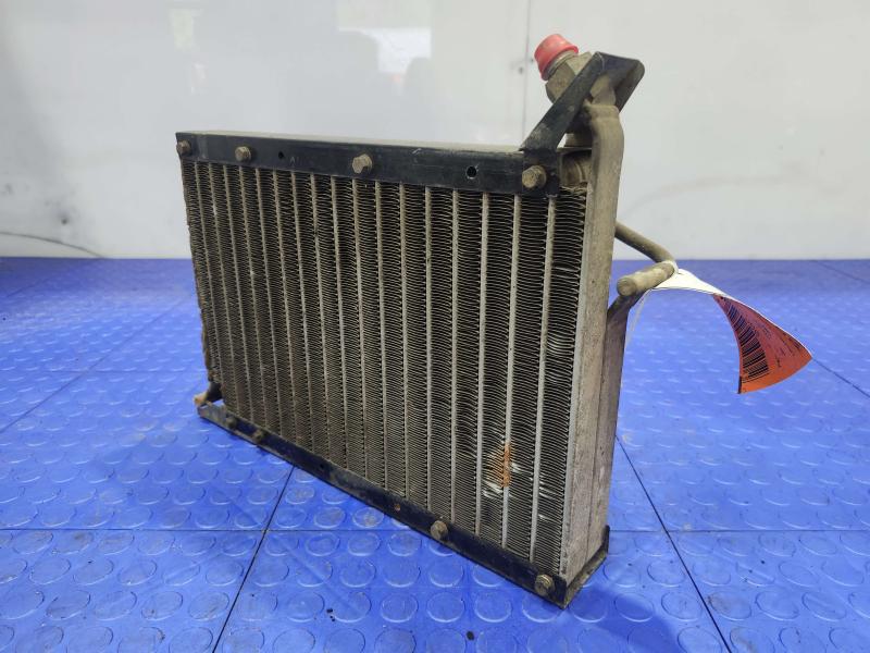 1988-1993 Isuzu NPR AC Air Conditioner Condenser Assembly OEM Genuine Factory