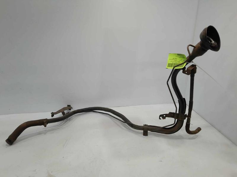 2015 Nissan Pathfinder Fuel Filler Neck