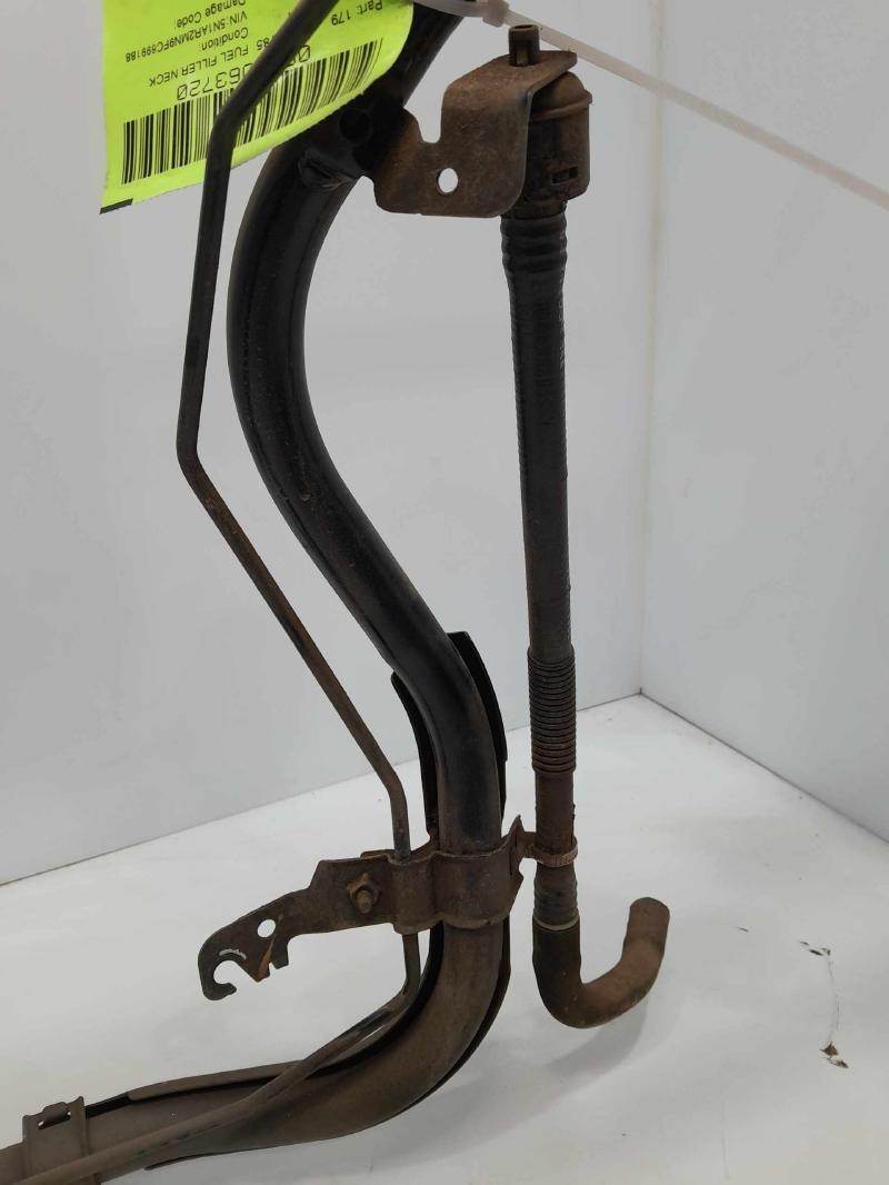 2015 Nissan Pathfinder Fuel Filler Neck