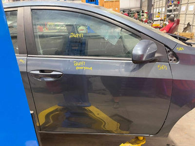 2017 Toyota Corolla Front Door