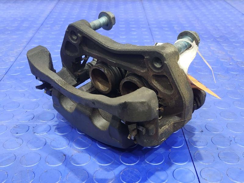 2013 Nissan Pathfinder Caliper