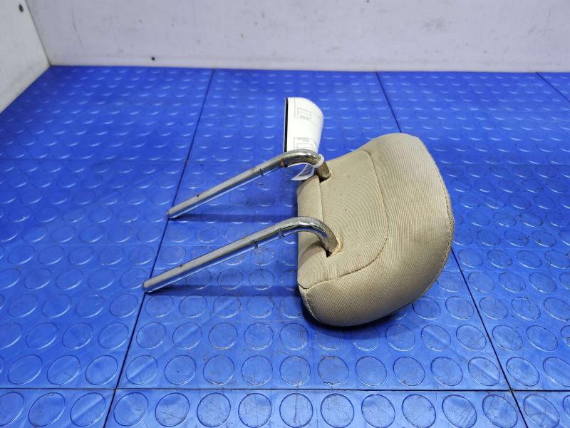 2015 Ford Fusion Headrest