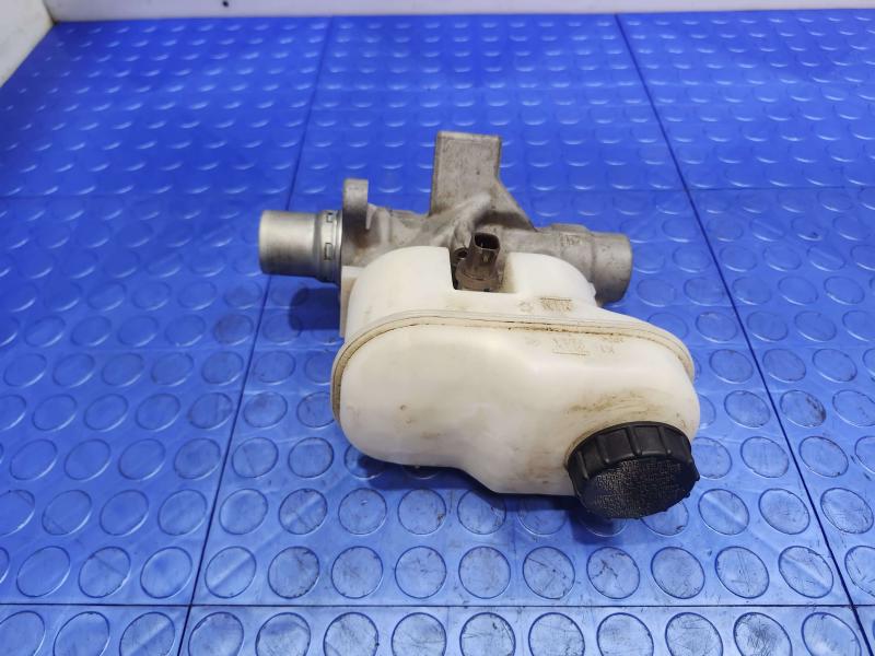 2018 Ford Expedition Master Cylinder