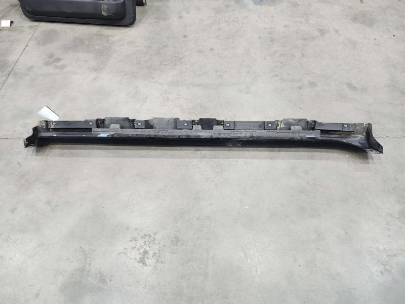 2013 Toyota Camry Rocker Moulding