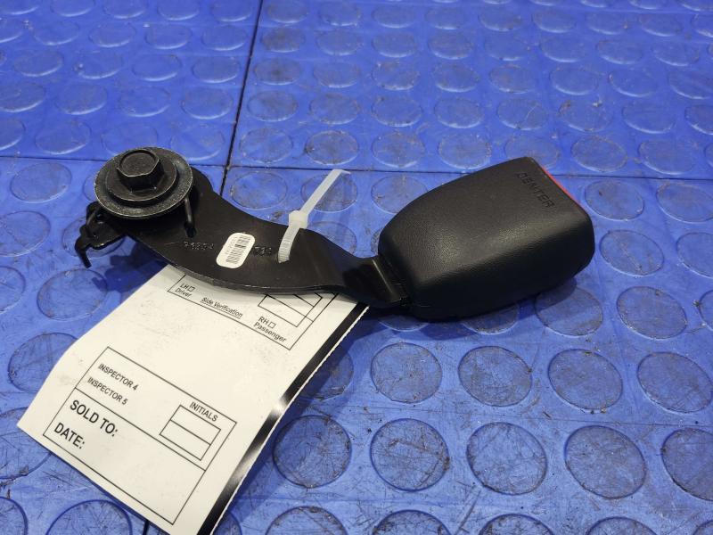 2011 Honda Pilot Rear Seat Belt
