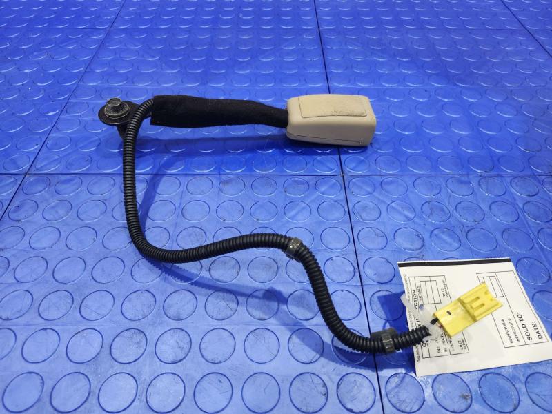 2011 Kia Sorento Front Seat Belt