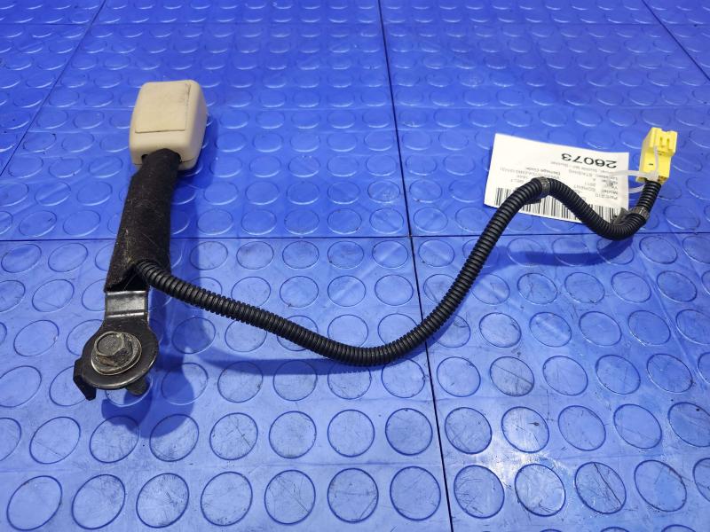 2011 Kia Sorento Front Seat Belt
