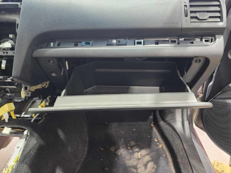2014 Subaru Crosstrek Glove Box