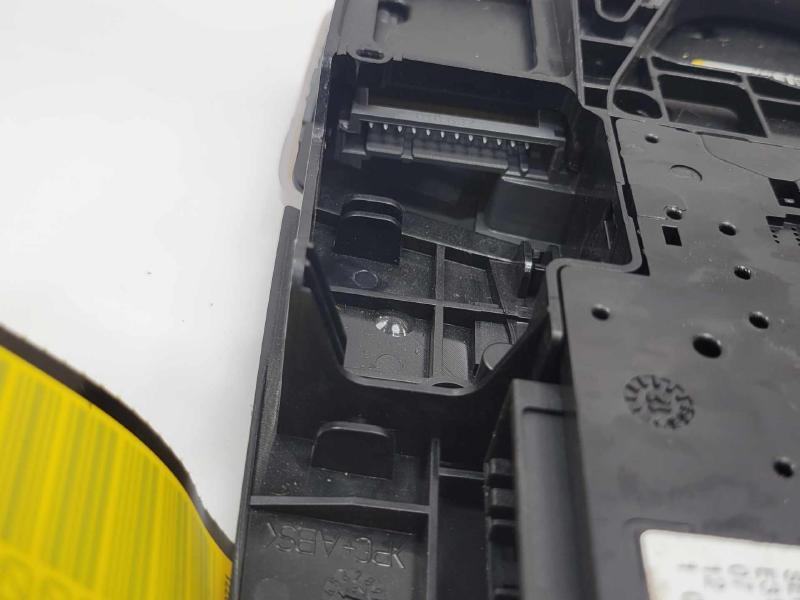 2012 BMW 328i Front Console