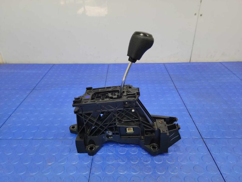 2012-2015 Toyota Camry Automatic Gear Shifter Assembly Genuine OEM 3356006230