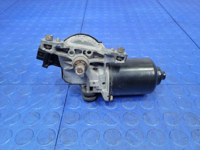 2003 Toyota 4Runner Wiper Motor Front