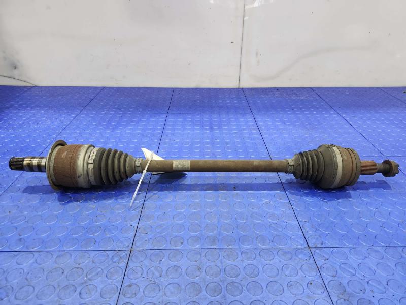 2013 Chrysler 300 Axle Shaft