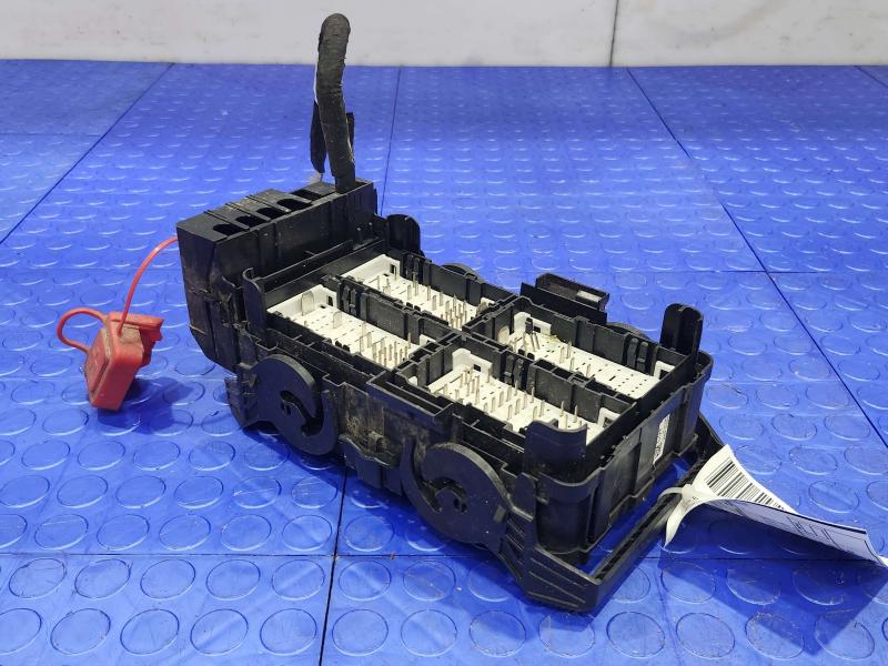 2017 Chevrolet Malibu Engine Fuse Box
