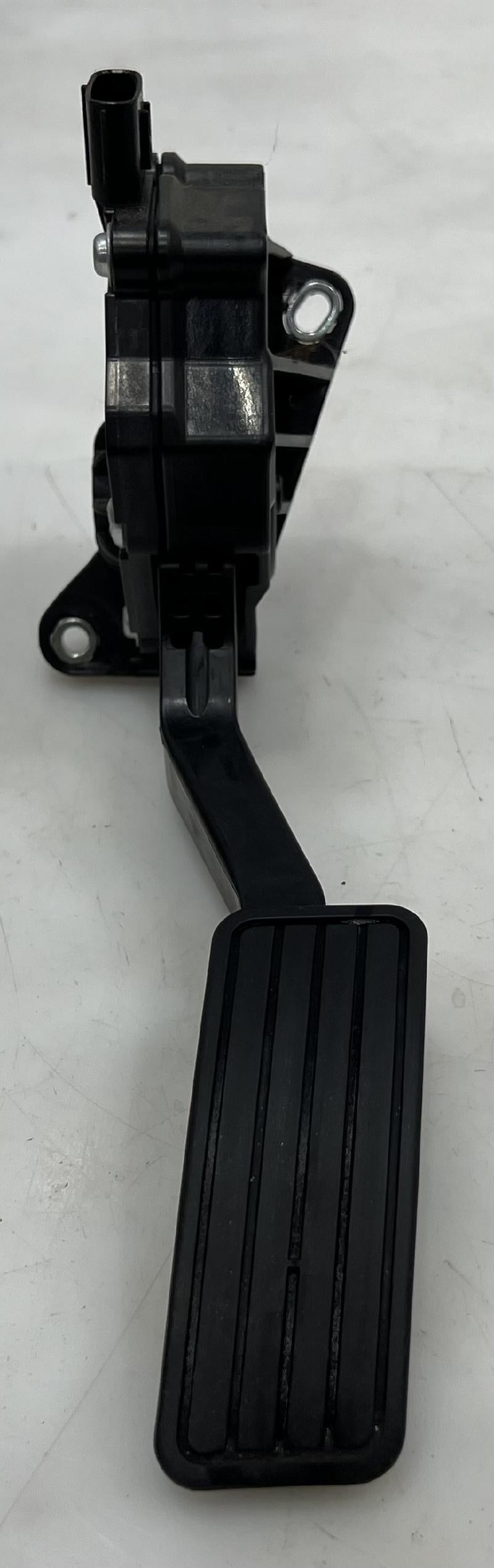 2015 Subaru Crosstrek Pedal Assembly
