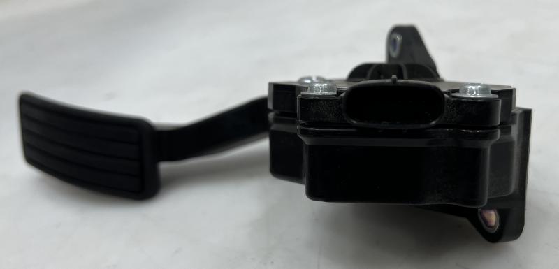 2015 Subaru Crosstrek Pedal Assembly