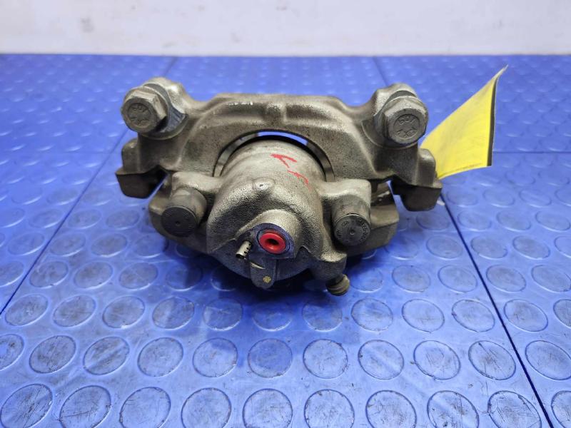 2013 Volkswagen Beetle Caliper