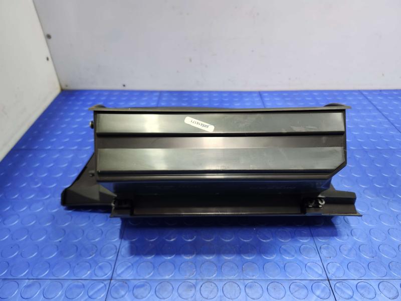 2016 Nissan Rogue Glove Box