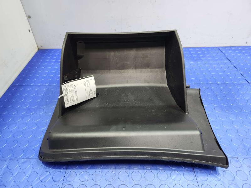 2016 Nissan Rogue Glove Box