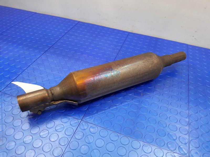 2020-2024 Nissan Versa 1.6L Center Intermediate Exhaust Muffler OEM 200A05RL6A