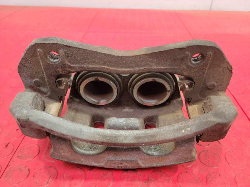 2008 Saturn Vue Caliper
