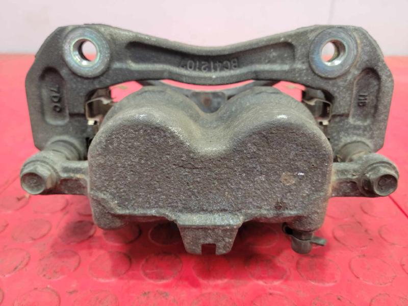 2008 Saturn Vue Caliper