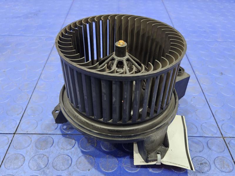 2014 Ford Explorer Blower Motor