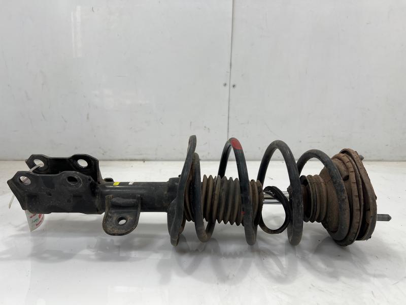 2010 2011 Toyota Prius Front Strut Assembly RH Passenger Side OEM 4851080542