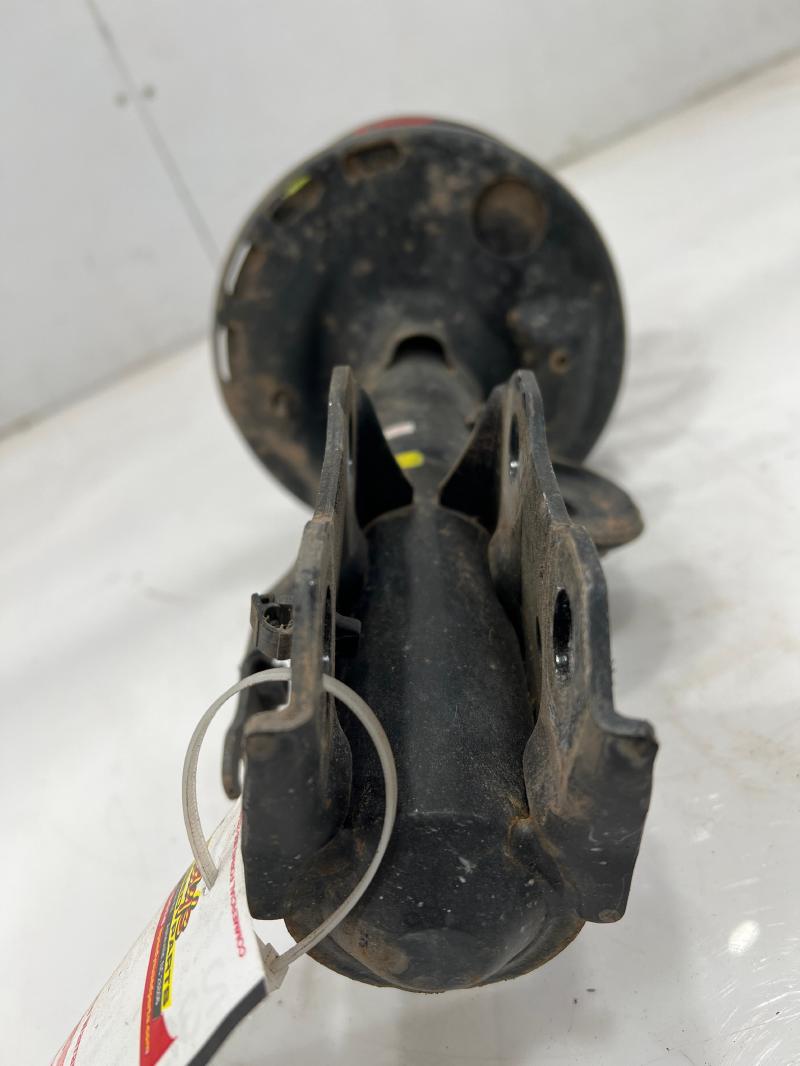 2010 2011 Toyota Prius Front Strut Assembly RH Passenger Side OEM 4851080542
