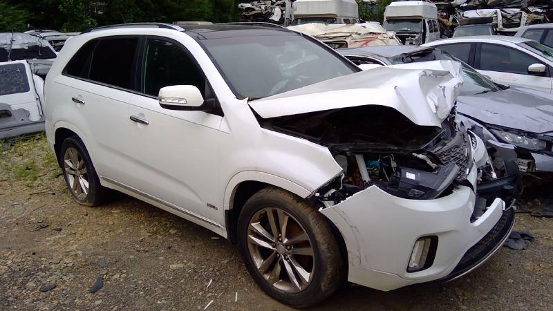 2014 Kia Sorento Lower Control Arm Rr