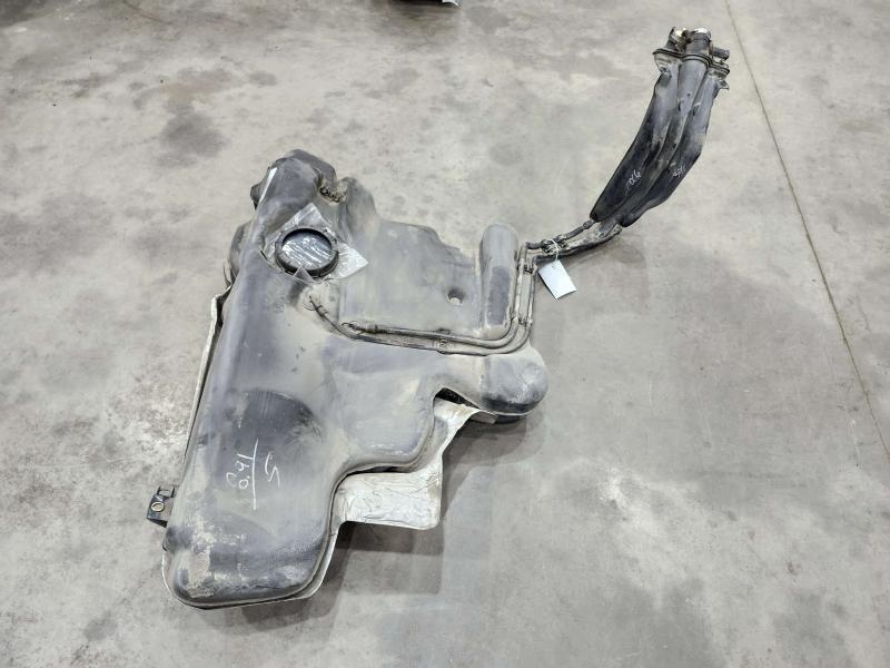 2005 Volkswagen Jetta Fuel Tank Assembly