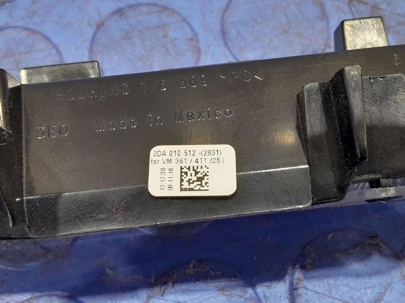 2020 Volkswagen Passat 3Rd Brake Light Avoidance Lamp