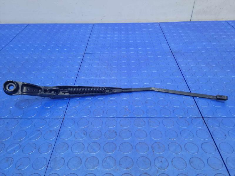 2017 Jeep Compass Wiper Arm