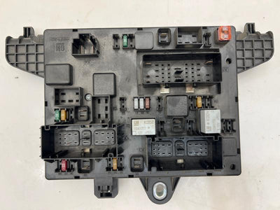 2013 - 2016 Buick Verano Rear Body Fuse Block Assembly OEM 22798890