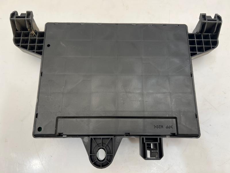 2013 - 2016 Buick Verano Rear Body Fuse Block Assembly OEM 22798890