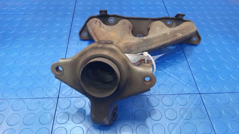 2012 Toyota Corolla Exhaust Manifold