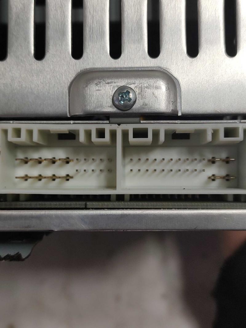 2014 Hyundai Accent Radio AM FM MP3 CD w/ Satellite w/o Bluetooth w/o Aux OEM 961701R110
