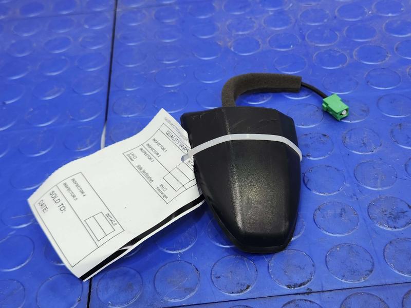 2017-2021 Nissan Titan Radio Antenna Assembly Genuine OEM 282089BL0B