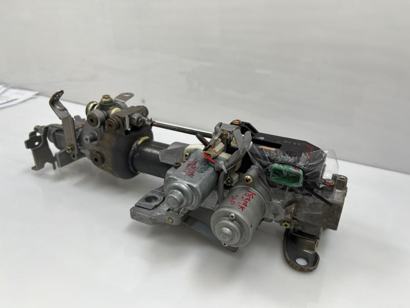 2002 Lexus SC430 Steering Column