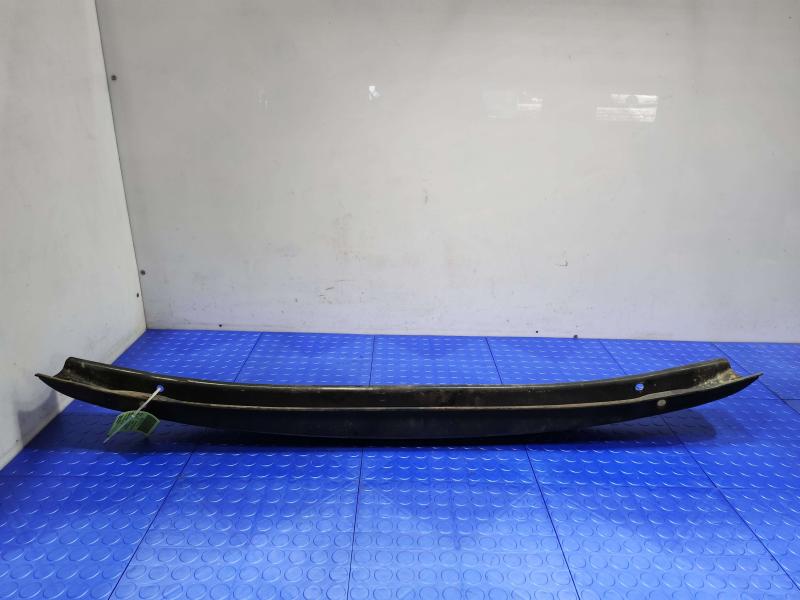 2005 Volkswagen Jetta Rear Bumper Reinforcement
