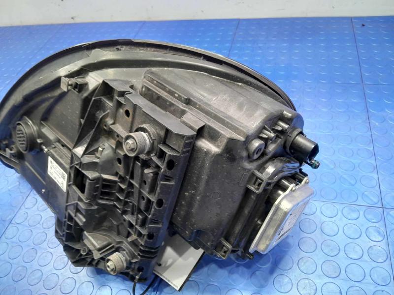 2015 Porsche Panamera Headlamp Assembly