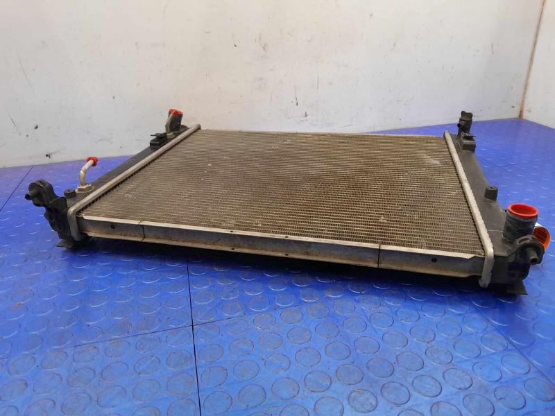 2014 Nissan Versa Radiator