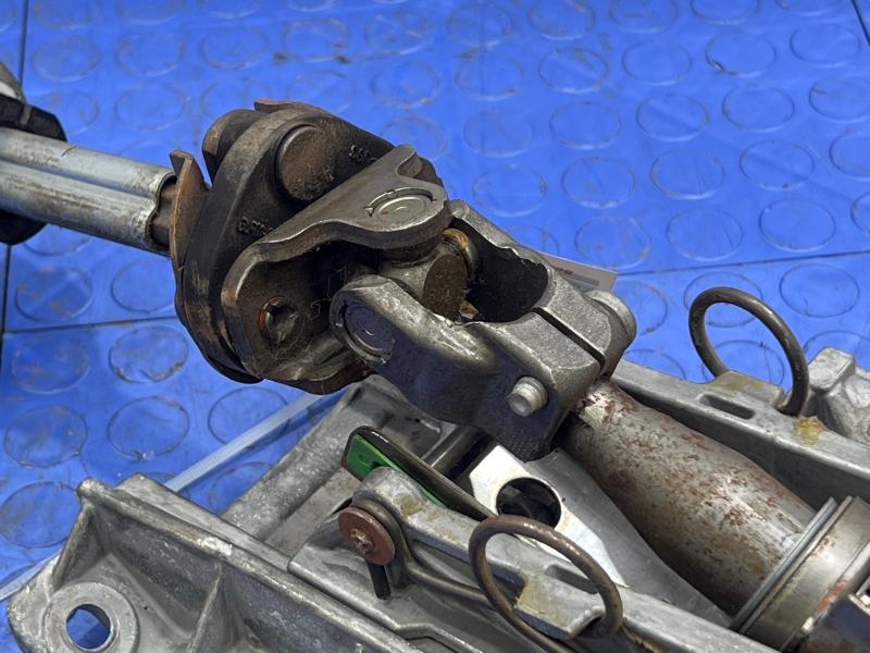 2011 Ford Explorer Steering Column