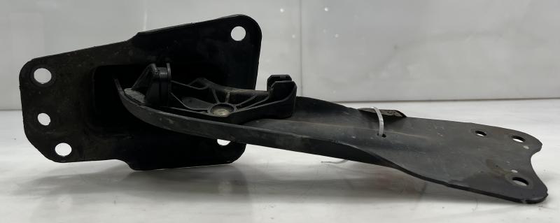 2012 Volkswagen Passat Lower Control Arm Rr