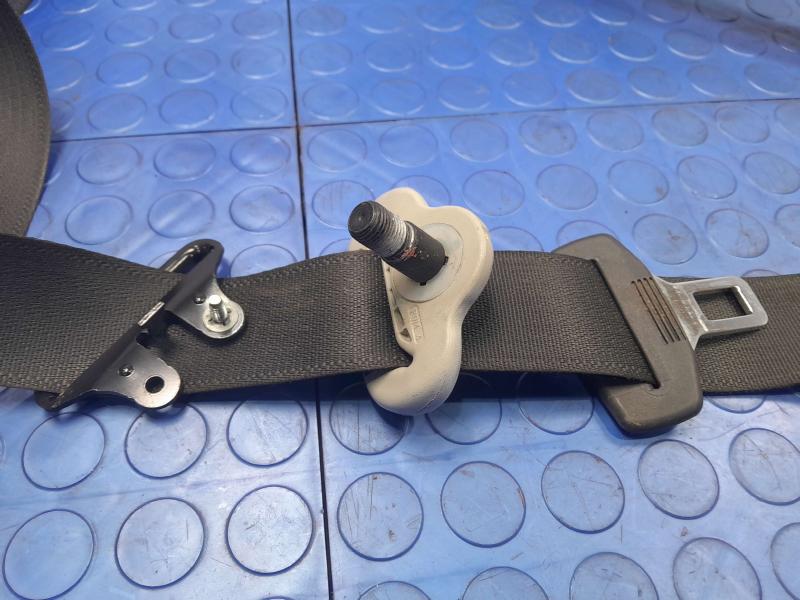 2015 Ford Fusion Front Seat Belt