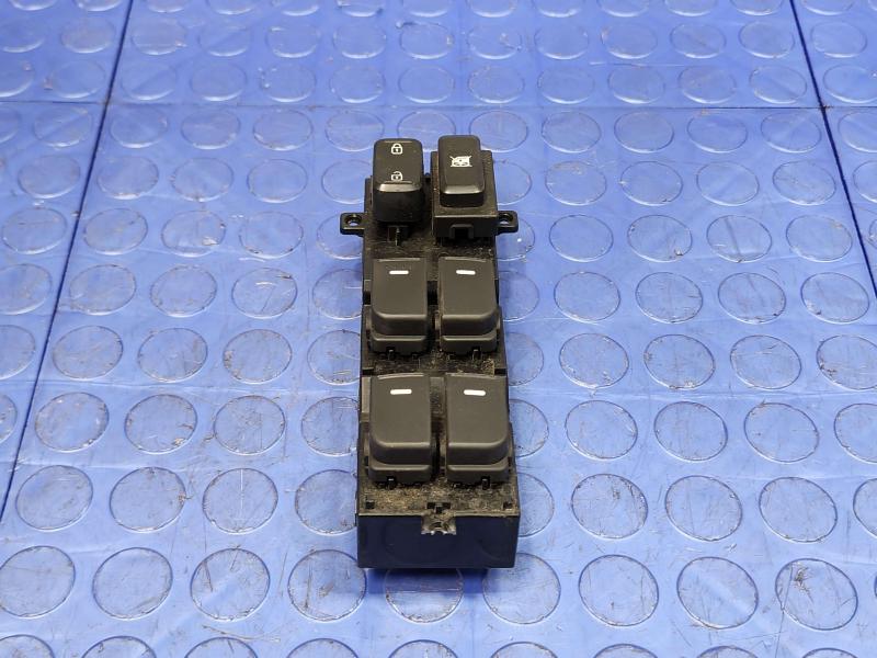 2015 Kia Optima Door Switch Front
